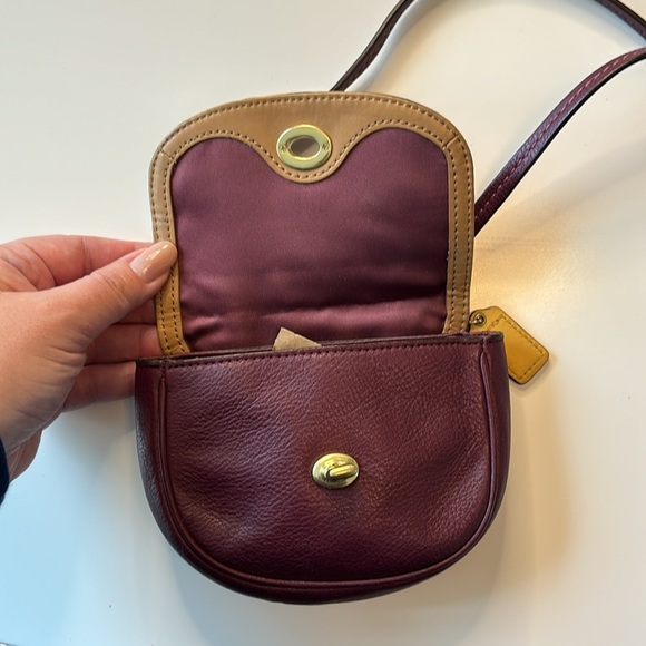 Coach | Park Mini Turnlock Flap in Burgundy - Picture 5 of 5
